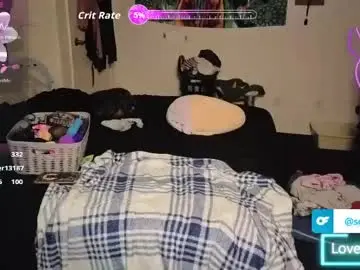 Live Sex Cam with lucygooseyz30 - Chaturbate