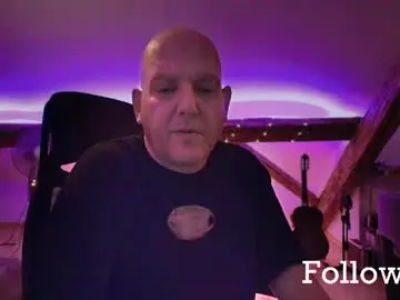 Free Porn Cam with tritonspace - Chaturbate