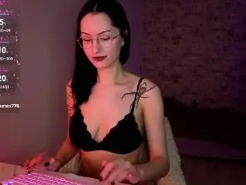 Live Porn with julie__rayls - Chaturbate