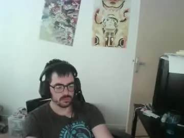 Live Sex Cam with romainb72 - Chaturbate