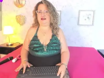 Free Live Porn with martinacurvy_ - Chaturbate