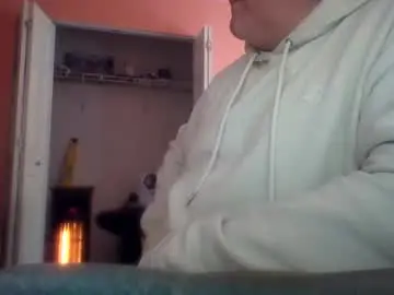 Live Sex Cam with tomcat4848 - Chaturbate