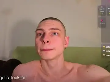 Live Sex Cam with angelic_look - Chaturbate
