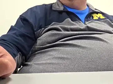 Adult Webcam with fuqhuntr - Chaturbate