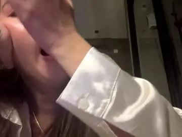 Adult Webcams with sophiaandress - Chaturbate