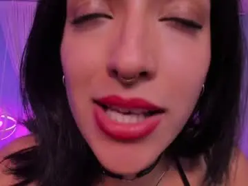 Adult Webcams with cleo_foxx - Chaturbate