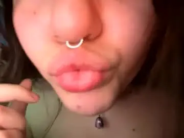 Free Live Porn with kikilove15 - Chaturbate