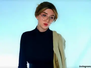 Adult Webcams with litlle_flowers - Chaturbate