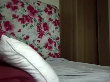 Nude Webcam with burningdesire_ - Chaturbate