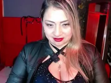 Sex Chat with clio_queen - Chaturbate