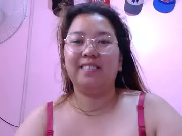 Watch Live Sex Cams with boobsiemarie - Chaturbate