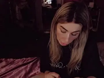 Live Porn with nicole_g0ld_ - Chaturbate