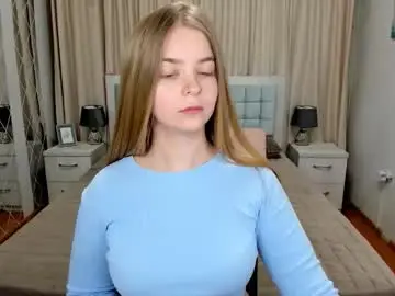 Live Porn with sirenabloom - Chaturbate