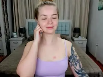Free Live Porn with sirenabloom - Chaturbate