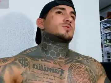 Free Live Porn with twonaugthy77 - Chaturbate