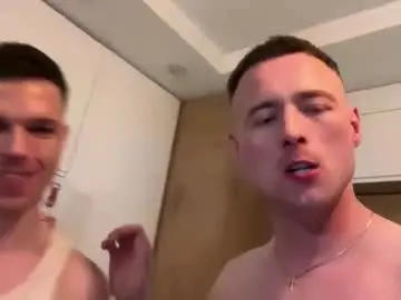 Live Sex Cam with daveandben - Chaturbate