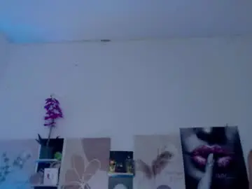 Free Live Porn with laluna_sangre - Chaturbate