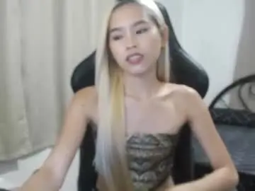 Sex Cam with urprettyshantalxxx - Chaturbate