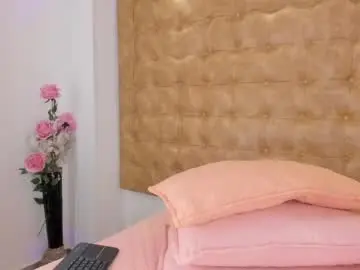 Live Sex Cam with ariana_morelly - Chaturbate