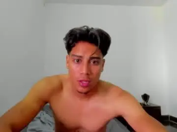 Best Webcam with angelo000000000000000x - Chaturbate