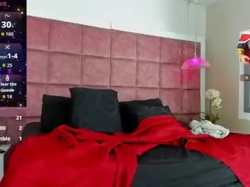 Live Sex Cam with luna_cami4 - Chaturbate
