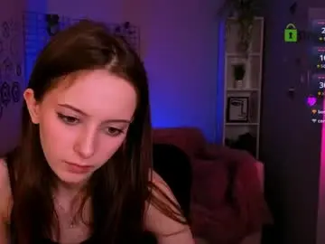 Free Live Porn with amalialowell - Chaturbate