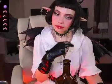 Live Sex Cam with outfitobsession - Chaturbate