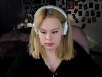 Live Sex Cam with ameliamerris - Chaturbate