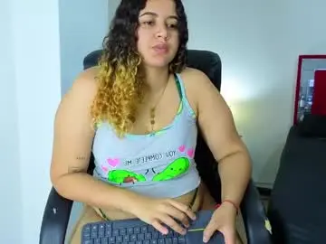 Sex Cam with goodgirlxxxl - Chaturbate