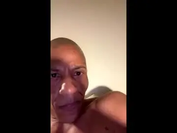 Adult Webcam with yellowdickbbc - Chaturbate