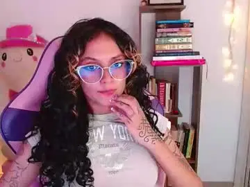 Sex Cam with bluee_v - Chaturbate