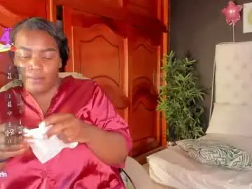 Live Sex with ebony_katterin - Chaturbate