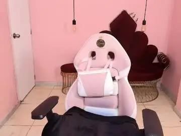 Sex Chat with scarlet_2_ - Chaturbate