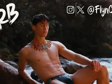 Live Sex Cam with connorflyn - Chaturbate