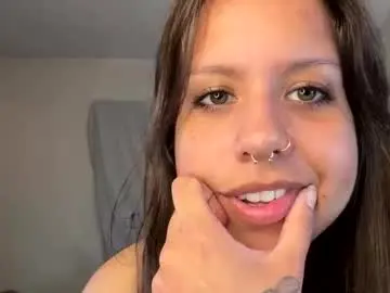 Sex Cam with gabriellaayaila - Chaturbate