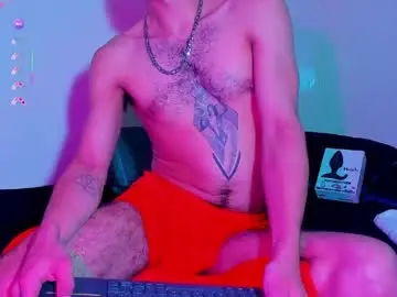 Sex Chat with piggy_eddy - Chaturbate