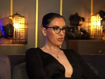 Live Sex with mistresskellykent - Chaturbate