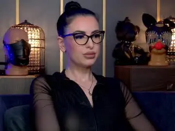 Private Sex Chat with mistresskellykent - Chaturbate