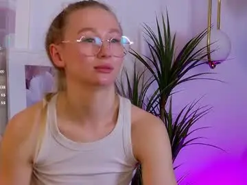 Live Porn with victorialight - Chaturbate