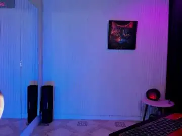 Live Sex with zhoestrong - Chaturbate