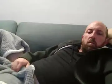 Sex Cam with lucabeech88 - Chaturbate