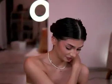 Nude Webcam with luvcaprice - Chaturbate