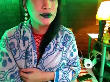 Nude Webcam with urhardcockqueenxxx - Chaturbate
