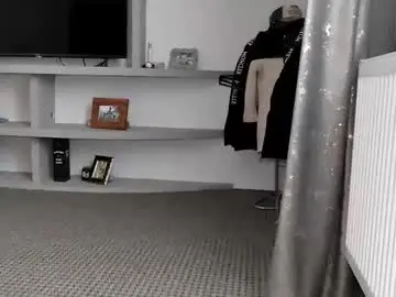 Adult Webcam with crazybrenda89 - Chaturbate