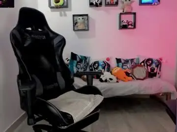 Sex Cam with biancastrongg - Chaturbate