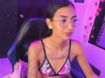 Sex Cam with karlaslutskinny__ - Chaturbate