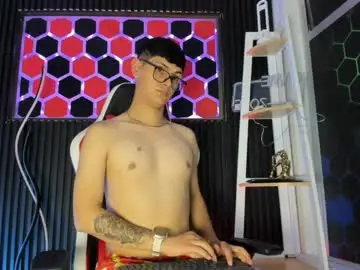 Watch Live Sex Cams with dylan_kiu - Chaturbate
