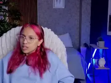 Live Sex Cam with saphiire_ - Chaturbate