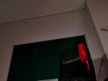 Nude Webcam with clairemathis - Chaturbate