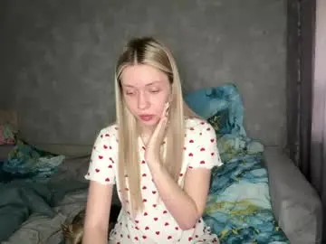 Nude Webcam with leonegoodnough - Chaturbate